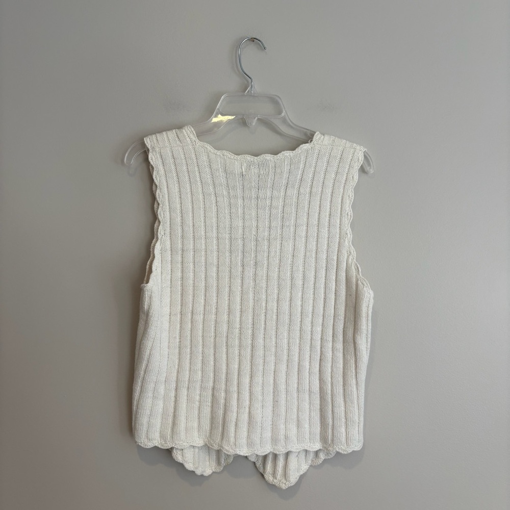 White Ribbed Button-Front Tank Top - Picture 3 of 5